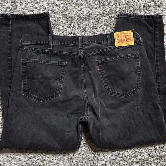 Levi 505 42x32 Black Jeans - Picture 1 of 4
